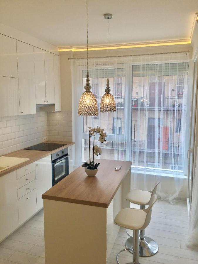 Cloe Apartman Szeged Exteriör bild