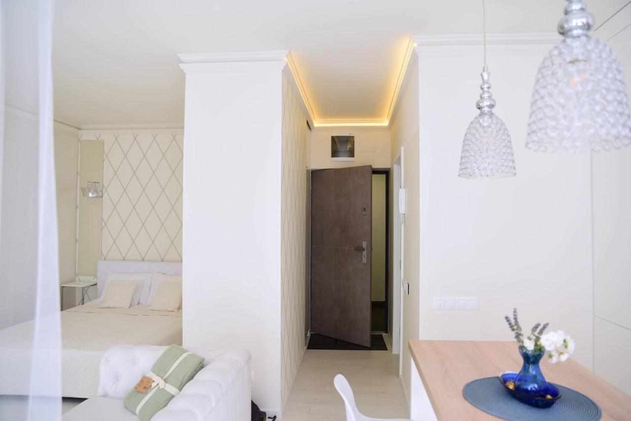 Cloe Apartman Szeged Exteriör bild